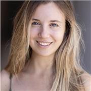 Offro lezioni private ai ragazzi delle scuole elementari, medie e del liceo delle scienze umane.